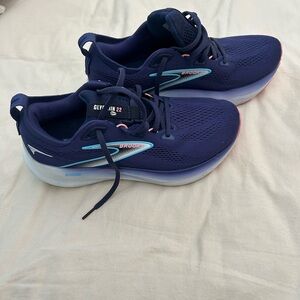 Brooks Navy Glycerin 22 Running Shoes size 9